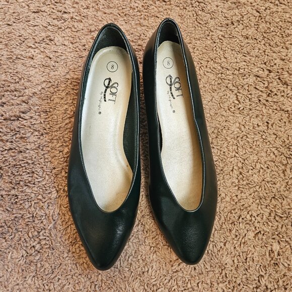 Soft Flexible by Highlight Womens 8 Black Low Heel Pumps Comfort Slip On Shoes - Picture 9 of 11